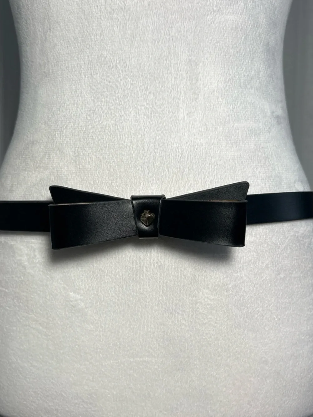 kate spade Black Bow Belt with Signature Heart Stud